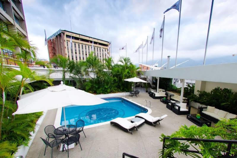 Hotel Paseo De Las Mercedes การากัส ภายนอก รูปภาพ