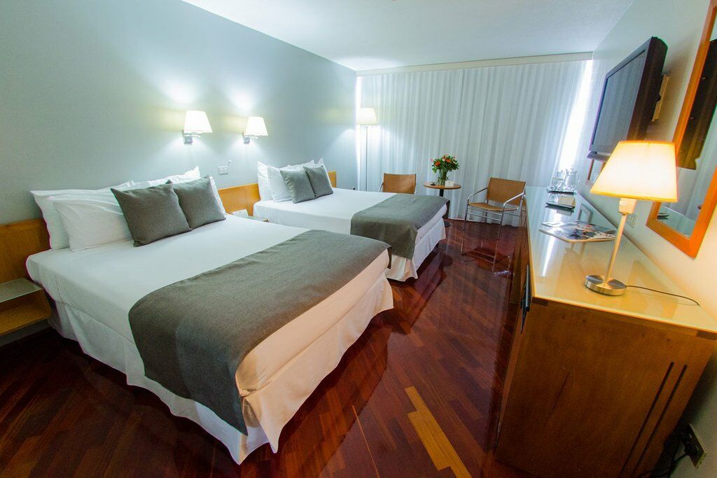 Hotel Paseo De Las Mercedes การากัส ภายนอก รูปภาพ