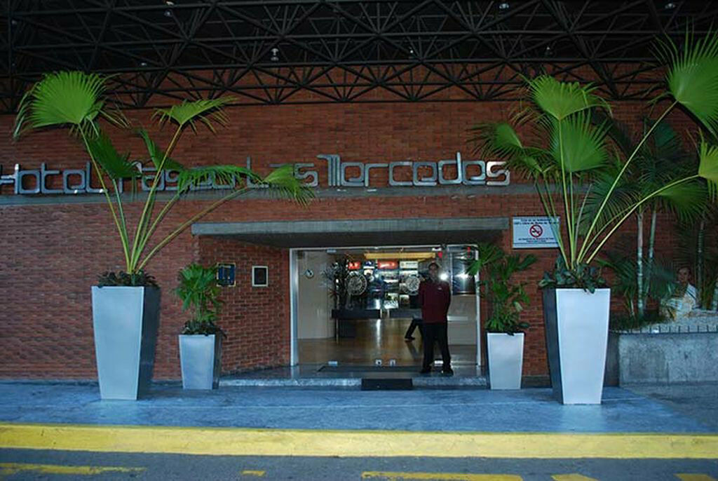 Hotel Paseo De Las Mercedes การากัส ภายนอก รูปภาพ